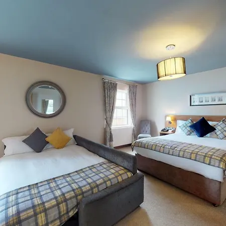 Foyle Hotel 3*